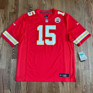 New with tags Nike Men’s Mahomes Jersey #15 size XL
